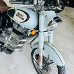 327826-royal-enfield-classic-350-20240829065839948921.webp