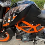 384696-ktm-duke-390-abs-20250811155122317717.webp