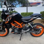 384696-ktm-duke-390-abs-20250811155207945200.webp