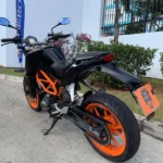 384696-ktm-duke-390-abs-20250811155220392628.webp