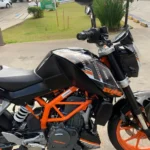 384696-ktm-duke-390-abs-20250811155243329578.webp