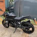 402853-bmw-g-310-r-20251124124610525070.webp