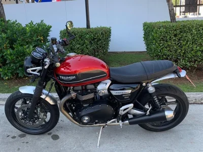 370743-triumph-speed-twin--20250520113203837117.webp